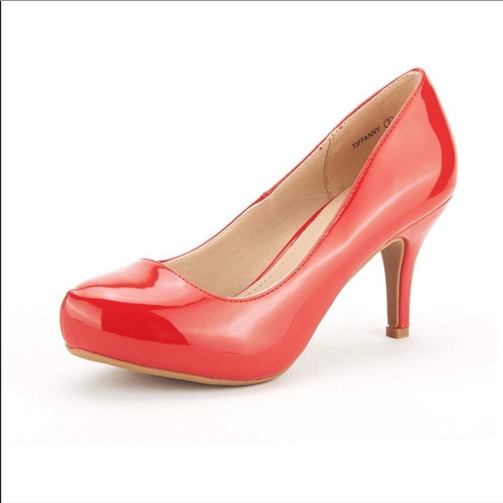 DREAM PAIRS Tiffanny red patent platform pumps
